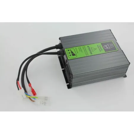 CHARGEUR EMBARQUE 24V 10A ICA CT70