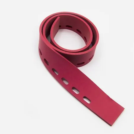 LAMELLE SUCEUR ARRIERE TASKI COMBIMAT 800 1000 700 ROUGE (4105310) DIM. 845 X 40 X 4MM - R2MS