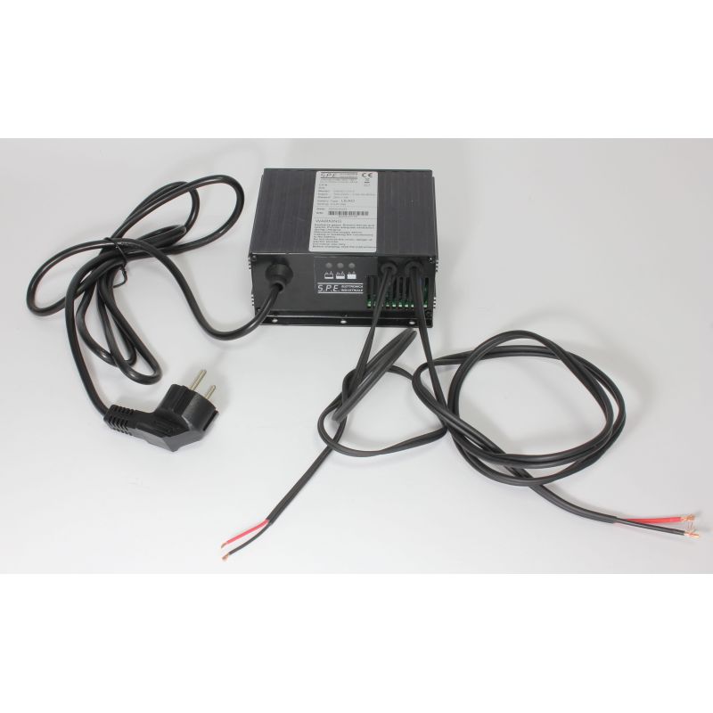 CHARGEUR BATTERIE INTEGRE 24V 5A