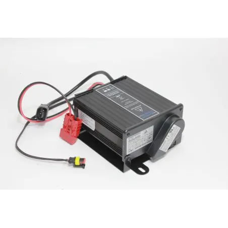CHARGEUR DE BATTERIE 24V...