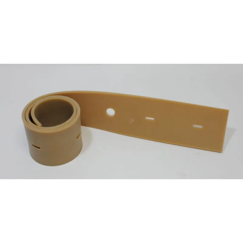 LAMELLE SUCEUR EN V ARRIERE LG 1177MM POUR AUTOLAVEUSE FLOORPUL CORAL 85