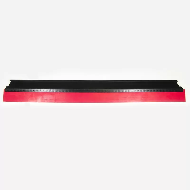 RACLOIR LATERAL 600MM POUR AUTOLAVEUSE T7100 / T7200 / T7 / T515 / T7400