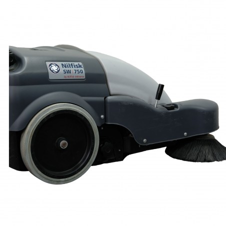 BALAYEUSE OCCASION NILFISK SW 750 BALAYEUSE OCCASION NILFISK SW 750
